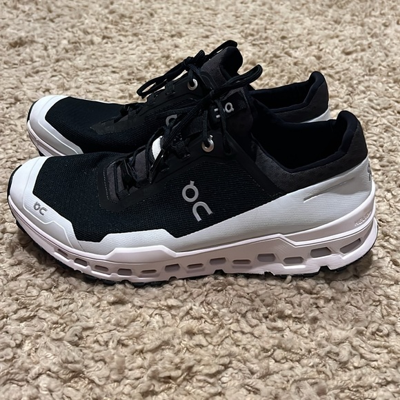 On Cloudultra Black/White Men’s Running Trail Shoes Men’s 9.5 - Picture 2 of 10